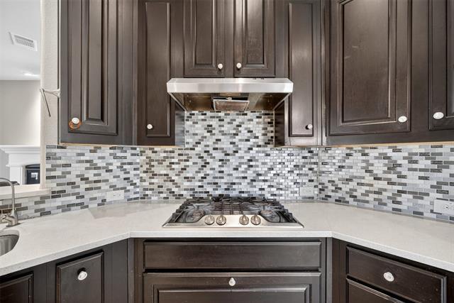 Building Photo - 4701 Bungalow Dr