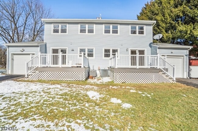 Building Photo - 1 Tempe Wick Rd