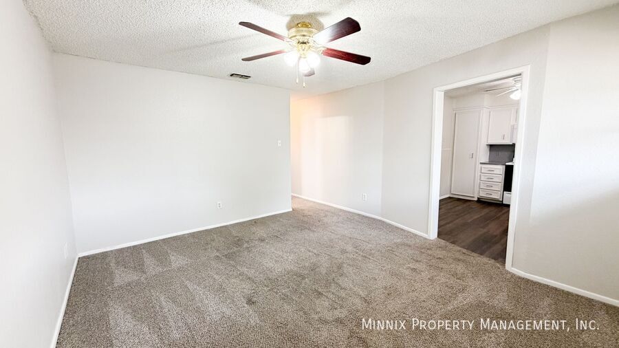 Building Photo - 7303 Avenue X