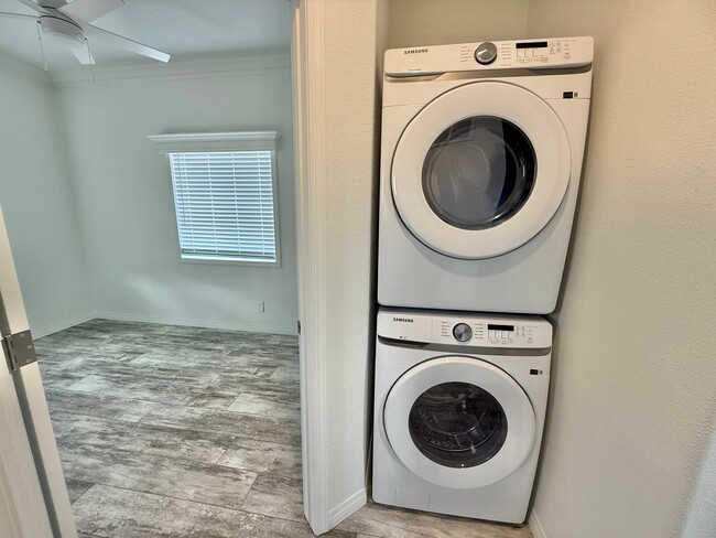 Building Photo - New Construction 2 Bedroom / 2 Bathroom Ho...