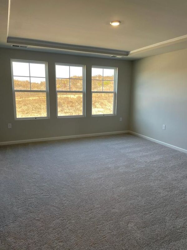 Building Photo - 5019 Arkose Dr