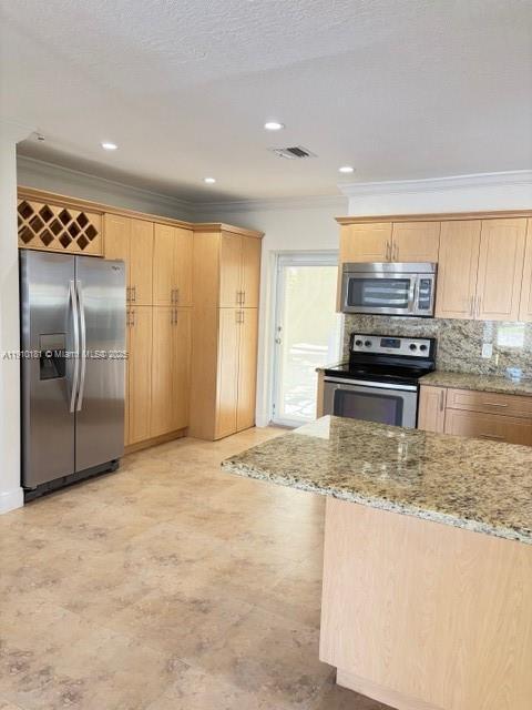 Building Photo - 3660 NW 15th St