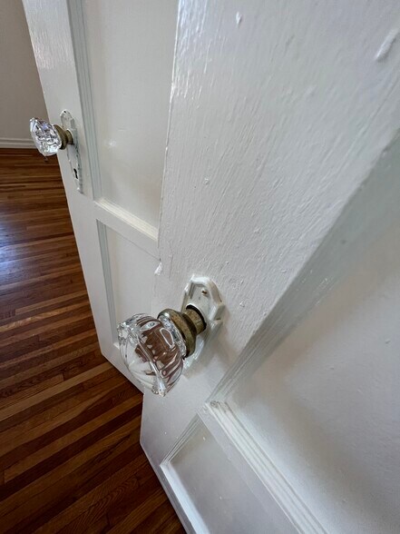 Building Photo - 1874 S Redondo Blvd