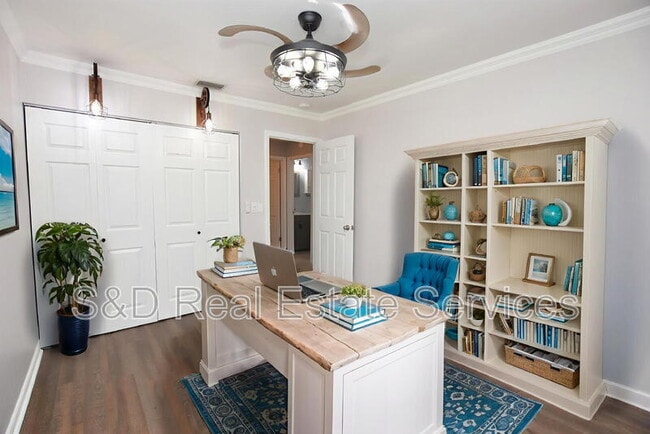 Building Photo - 8212 Riverboat Dr