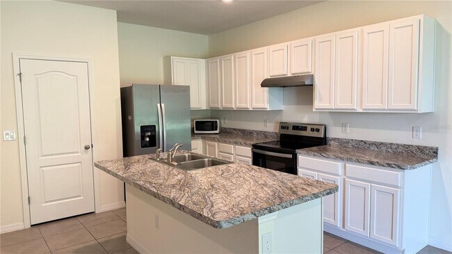 Building Photo - 386 Feltrim Reserve Blvd