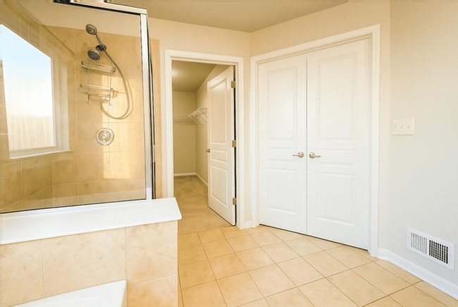 Building Photo - 50188 Winter Garden Ct N