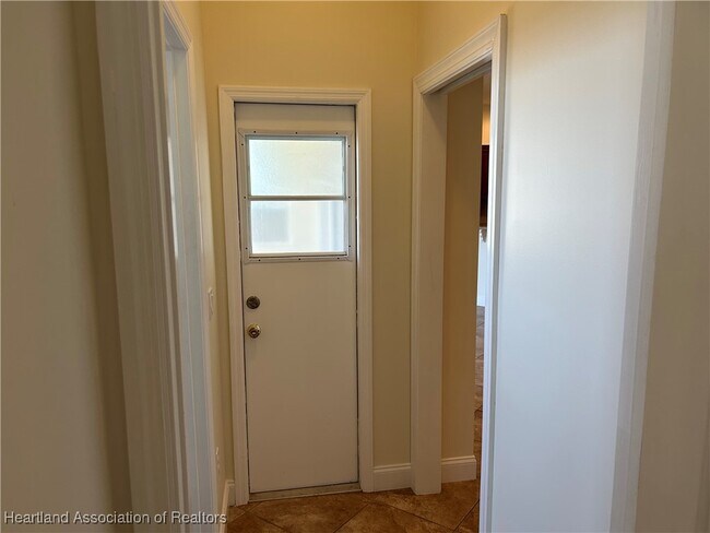 Building Photo - 6200 Pebble Ln