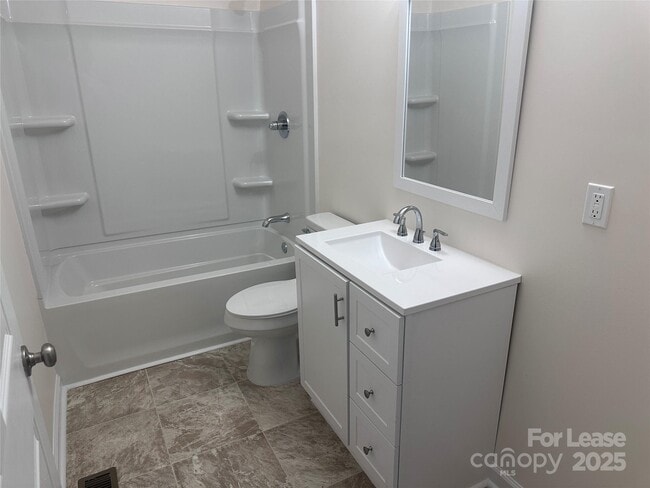 Building Photo - 518 Echodale Dr