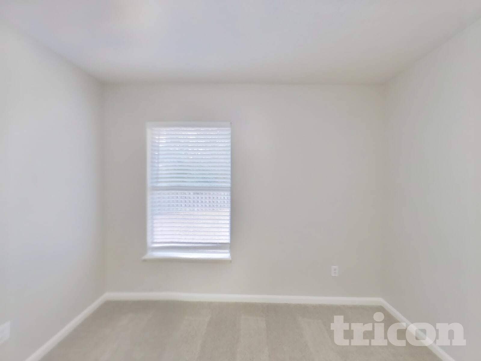 Building Photo - 2268 Eisner Dr