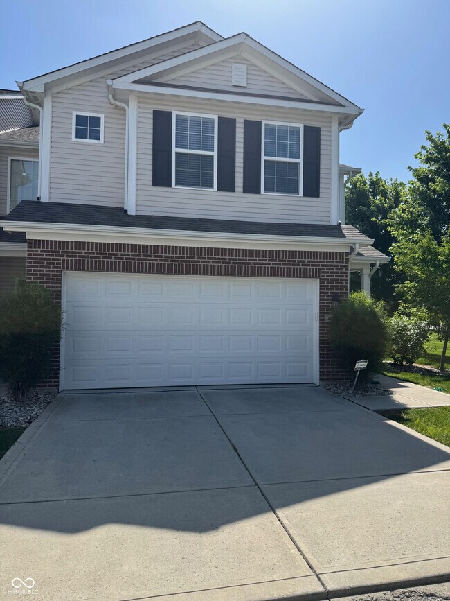 Building Photo - 9623 Prairie Smoke Dr