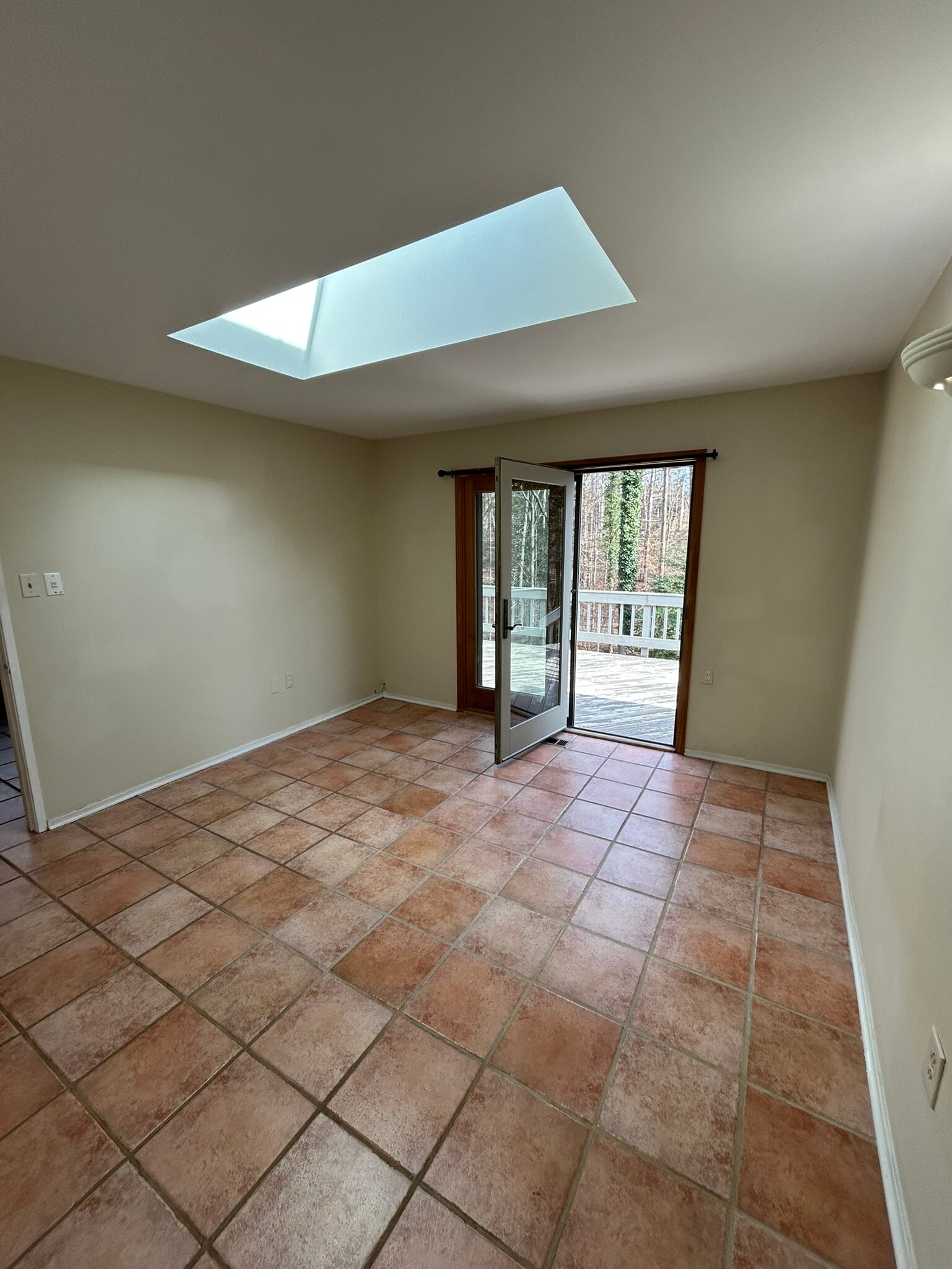 Building Photo - 6278 Occoquan Forest Dr