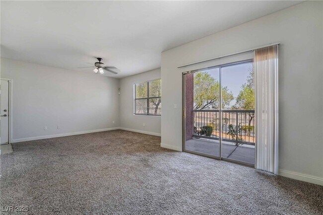 Building Photo - 8000 W Badura Ave