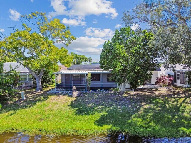 Building Photo - 3513 Landale Dr