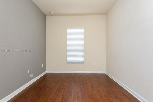 Building Photo - 9036 SW 170th Pl