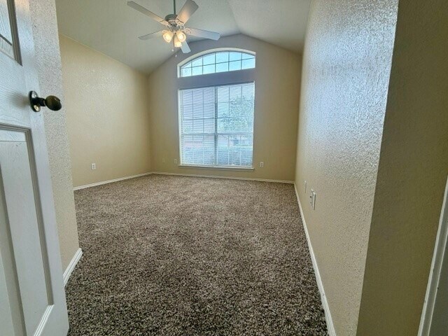 Building Photo - 1611 Windcastle Dr