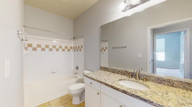 Building Photo - 130 River Landing Dr