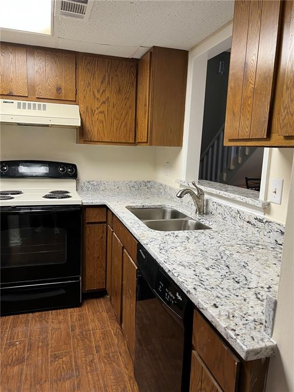 Building Photo - 1717 Wynndowne Trail