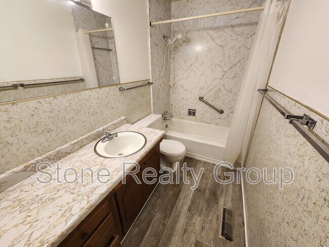 Building Photo - 676 Delaware Ave