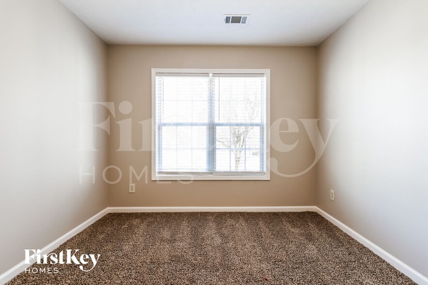 Building Photo - 1524 Leeward Ron Dr