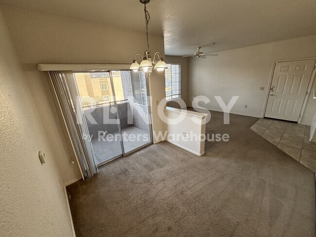 Building Photo - Beautiful Condo The Cliff At North Mountain!