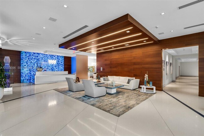 Building Photo - 300 Sunny Isles Blvd
