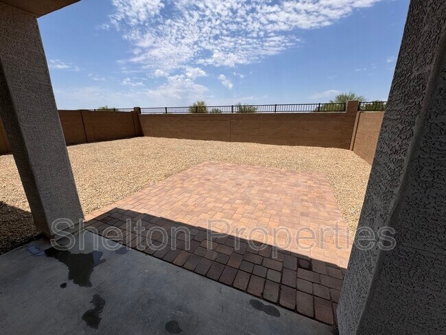 Building Photo - 14360 W Alameda Dr
