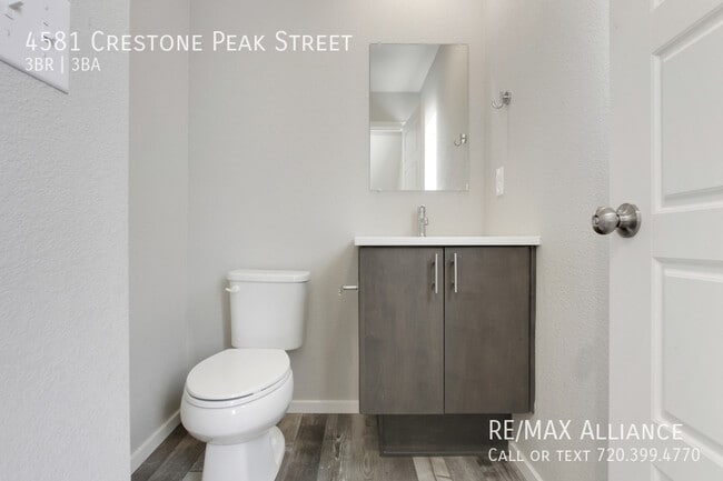 Building Photo - 4581 Crestone Peak St