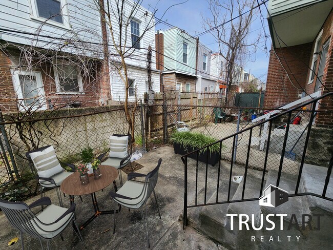 Building Photo - Charming 3-bedroom home in North Central N...