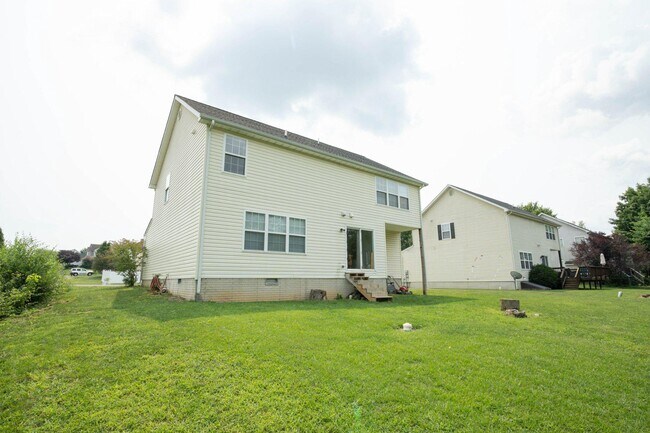 Building Photo - 510 N Teal Rd