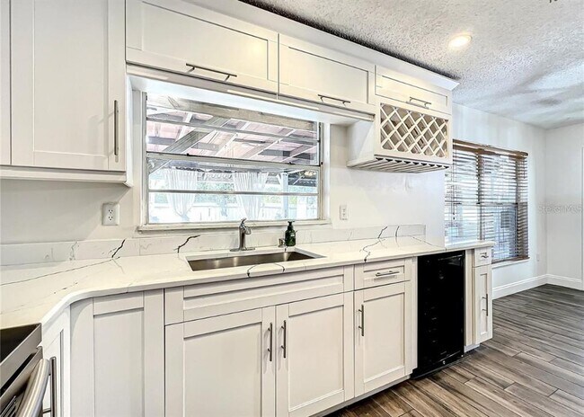 Building Photo - 1339 Bramblewood Dr