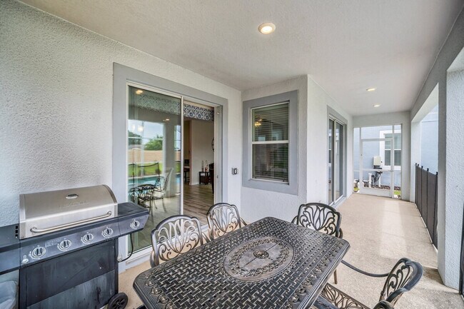 Building Photo - 1614 Moon Valley Dr