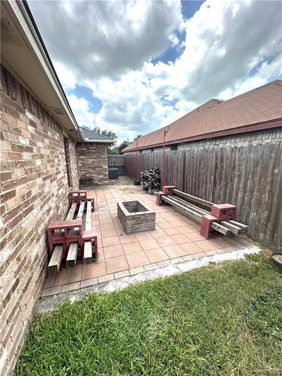 Building Photo - 8006 N 28th Ln