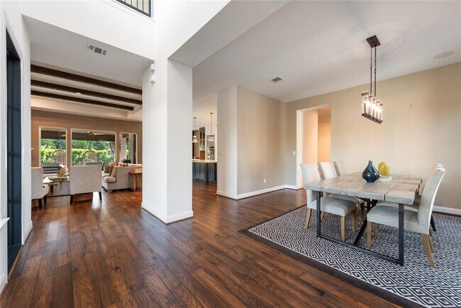 Building Photo - 716 Crestone Stream Dr