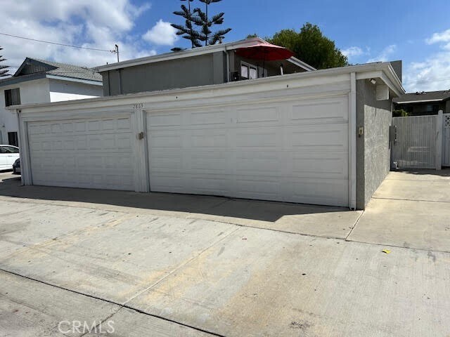 Building Photo - 2869 Mendoza Dr