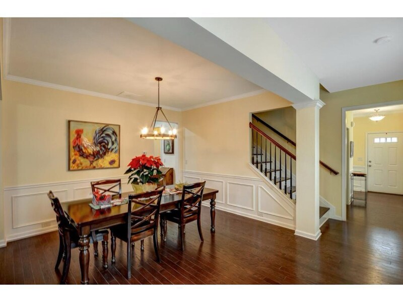 Building Photo - 6035 Falls Landing Dr