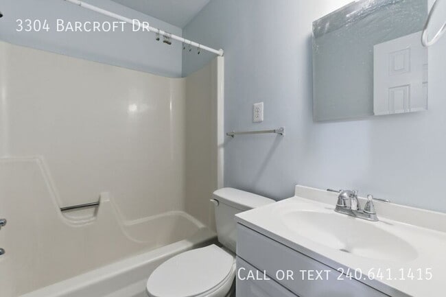 Building Photo - 3304 Barcroft Dr