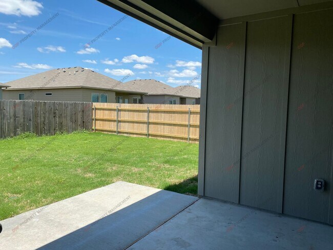 Building Photo - 4 bedroom home within Belton ISD!
