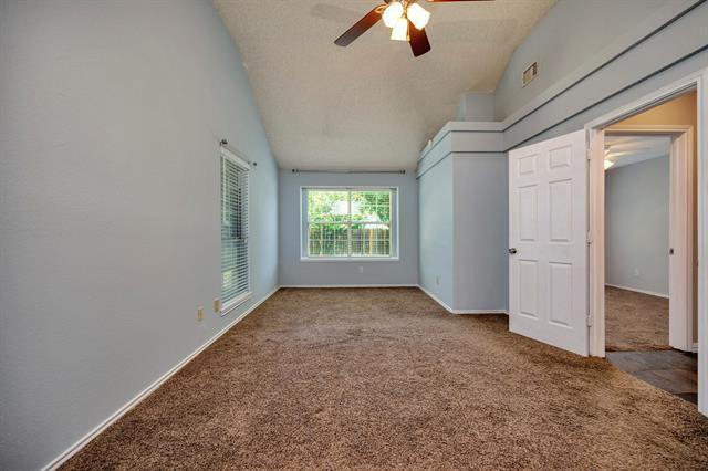 Building Photo - 43 Alamosa Dr
