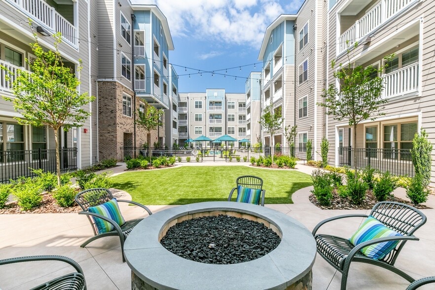 Building Photo - Annabelle on Main 55+ Active Adult Apartment Homes