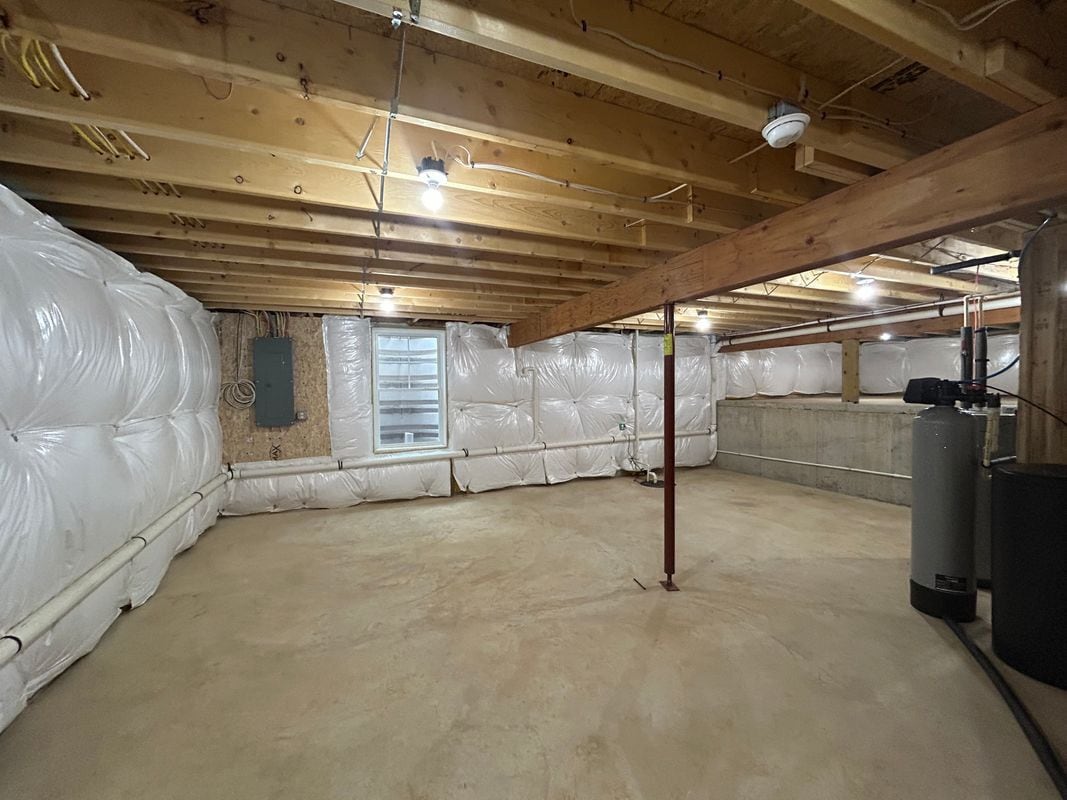 Building Photo - 10925 Antrim Ct