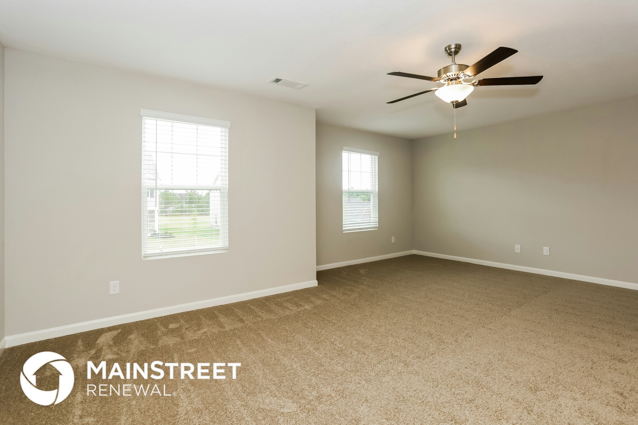 Building Photo - 518 Firethorn Ct