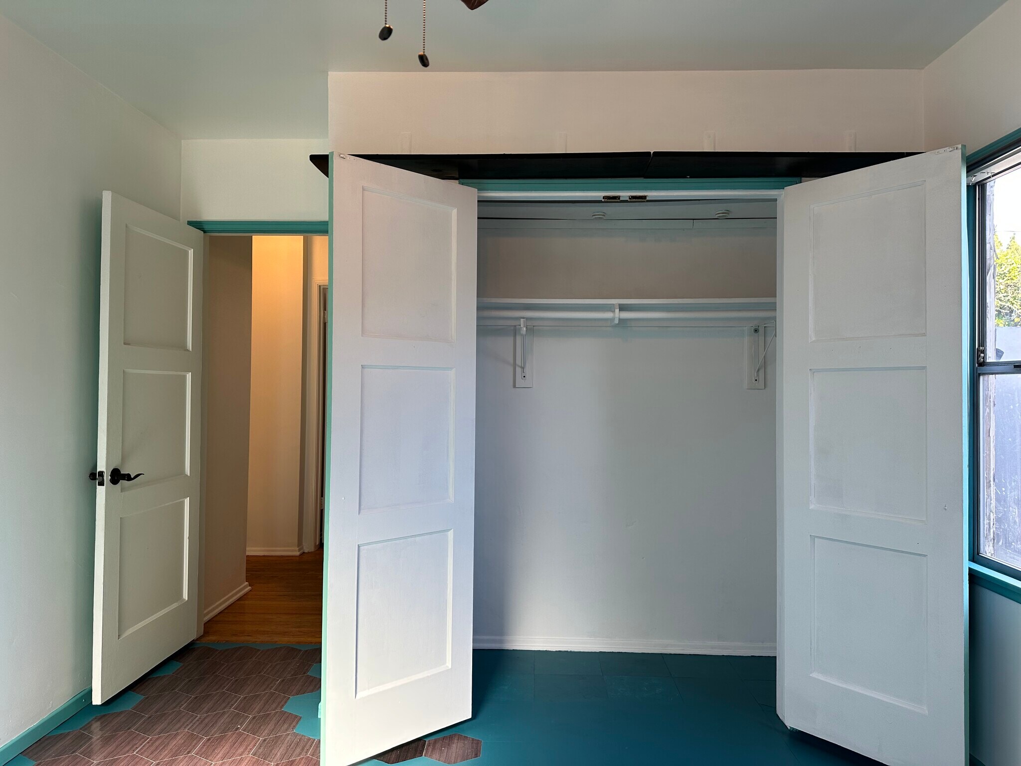 Building Photo - 5150 Purdue Ave