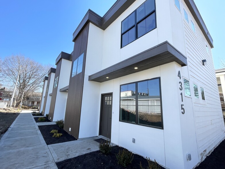 Building Photo - 4315 Holly St