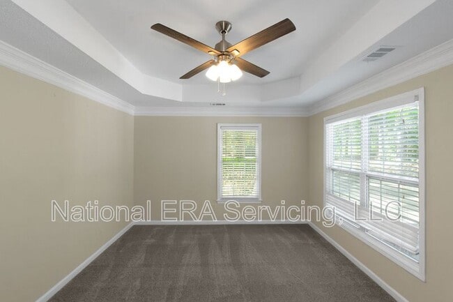 Building Photo - 30 Oaklake Ct