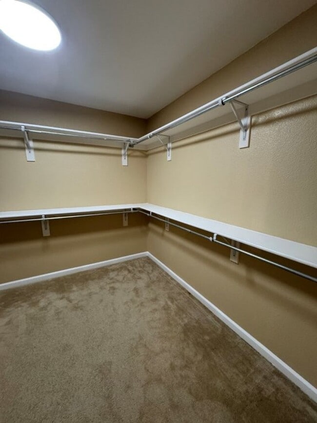 Building Photo - Beautiful 4 Bedroom Home with Solar – North Natomas