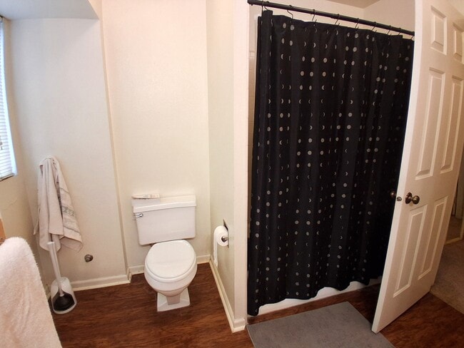 Building Photo - 769 N 200 E