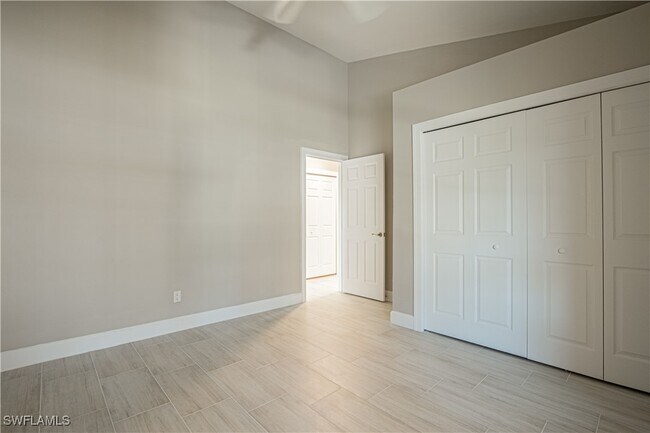 Building Photo - 16404 Kelly Woods Dr