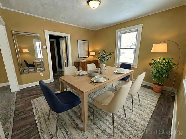 Building Photo - 2Bed/1Bath Single Family Home in Clairton