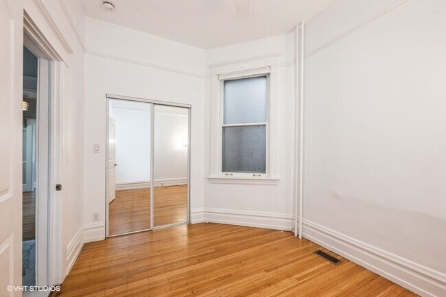 Building Photo - Park Avenue