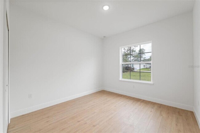 Building Photo - 17143 SW 40th Terrace